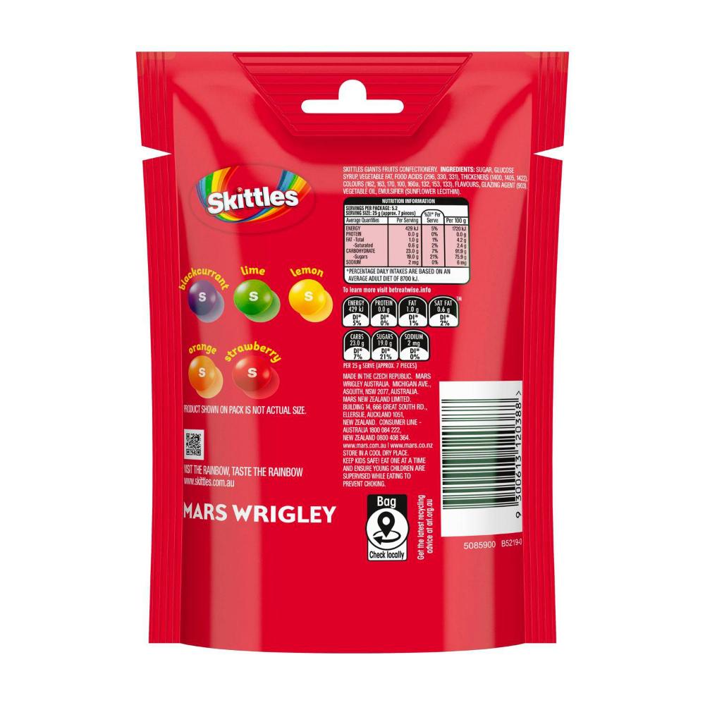 Skittles Giants Fruits 3x Bigger | Chewy Fruit Lollies Party Share Bag | 132g