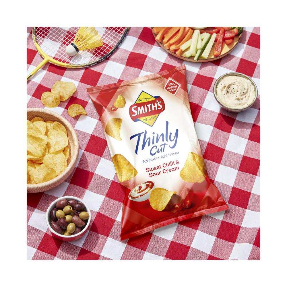 Smith's Thinly Cut Sweet Chilli & Sour Cream Chips Share Pack | 175g