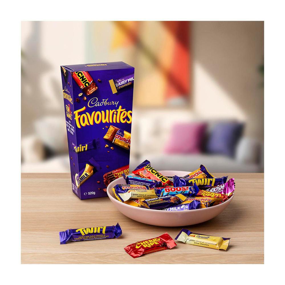 Cadbury Favourites Classic Chocolate Box | 340g