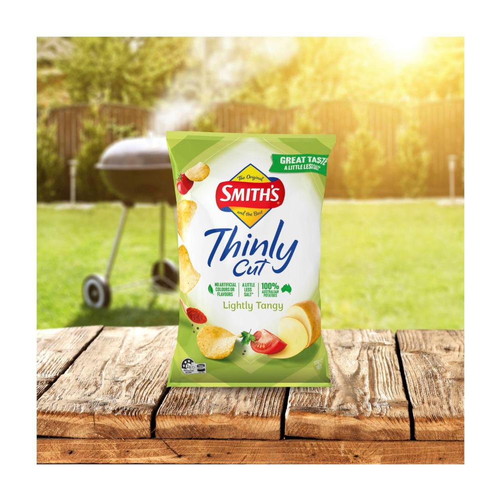 Smith's Thinly Cut Lightly Tangy Chips Share Pack | 175g